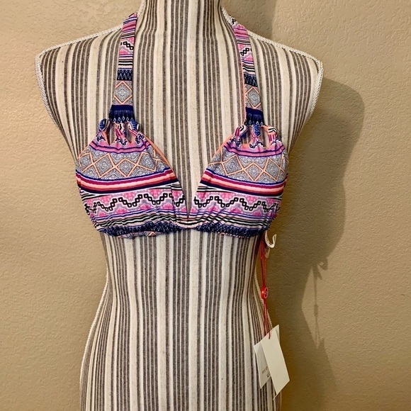 NWT Red Carter Bikini Top Medium Boho Geometric Pattern Nylon Spandex Padded New - Picture 3 of 15
